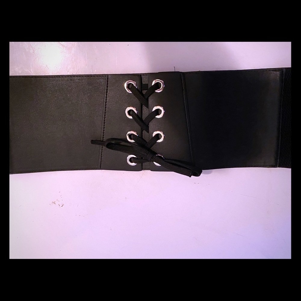 Torrid cinched belt